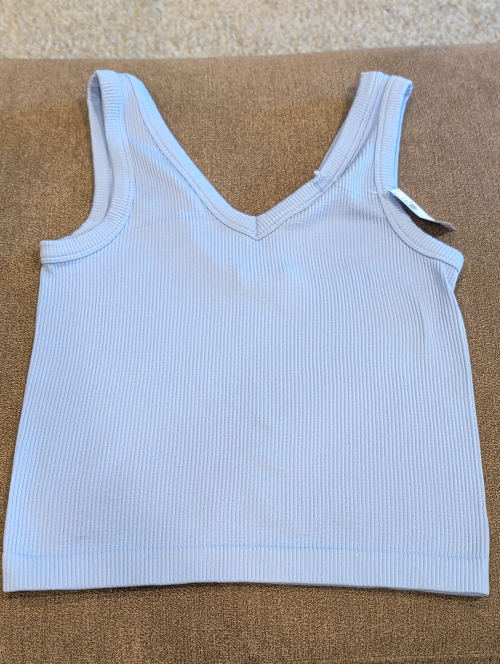 Old Navy Exhale Seamless Ribbed V-Neck Tank Top - Women